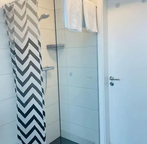 Scholle Steinbeck شقة *